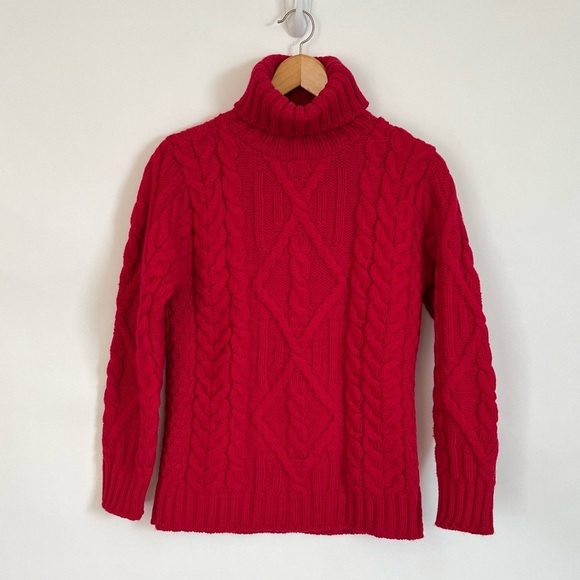 Aran Crafts Ireland Cable Knit Turtleneck Size S Merino Wool Ruby Red - Picture 1 of 9